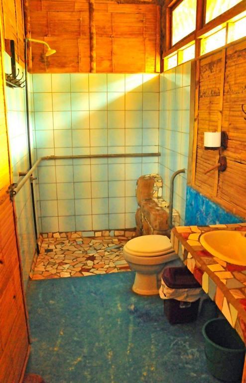 Grillo Tres Puntas Eco-Hostel Zorritos Rom bilde