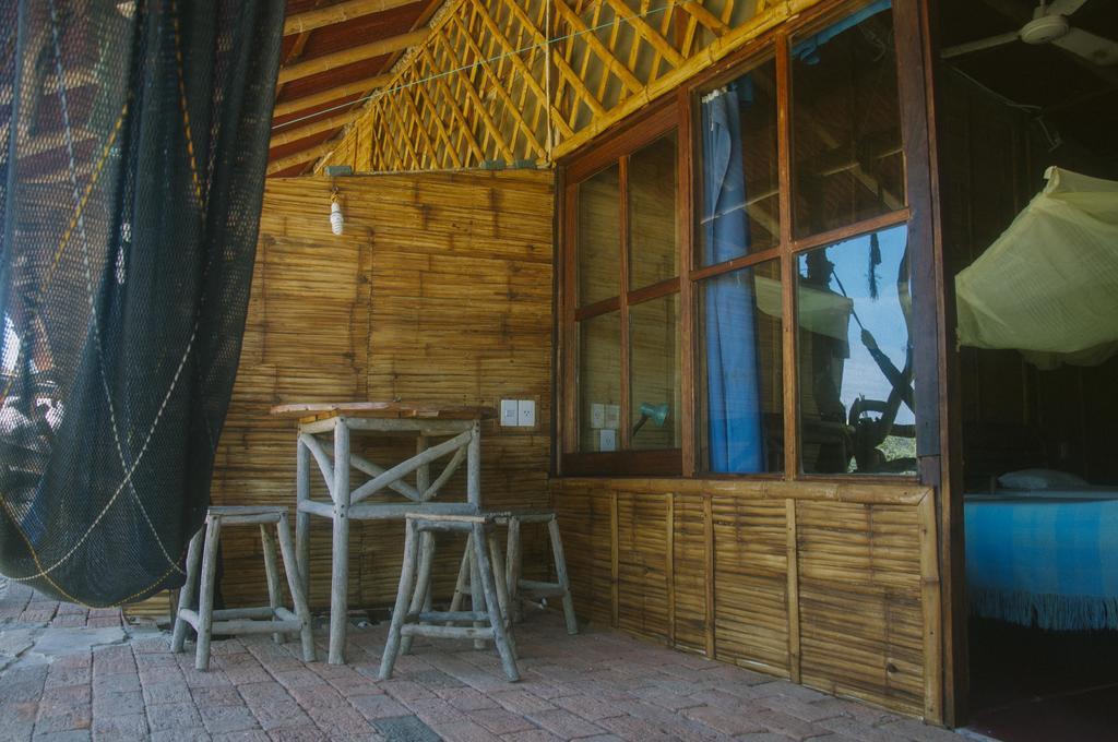 Grillo Tres Puntas Eco-Hostel Zorritos Eksteriør bilde